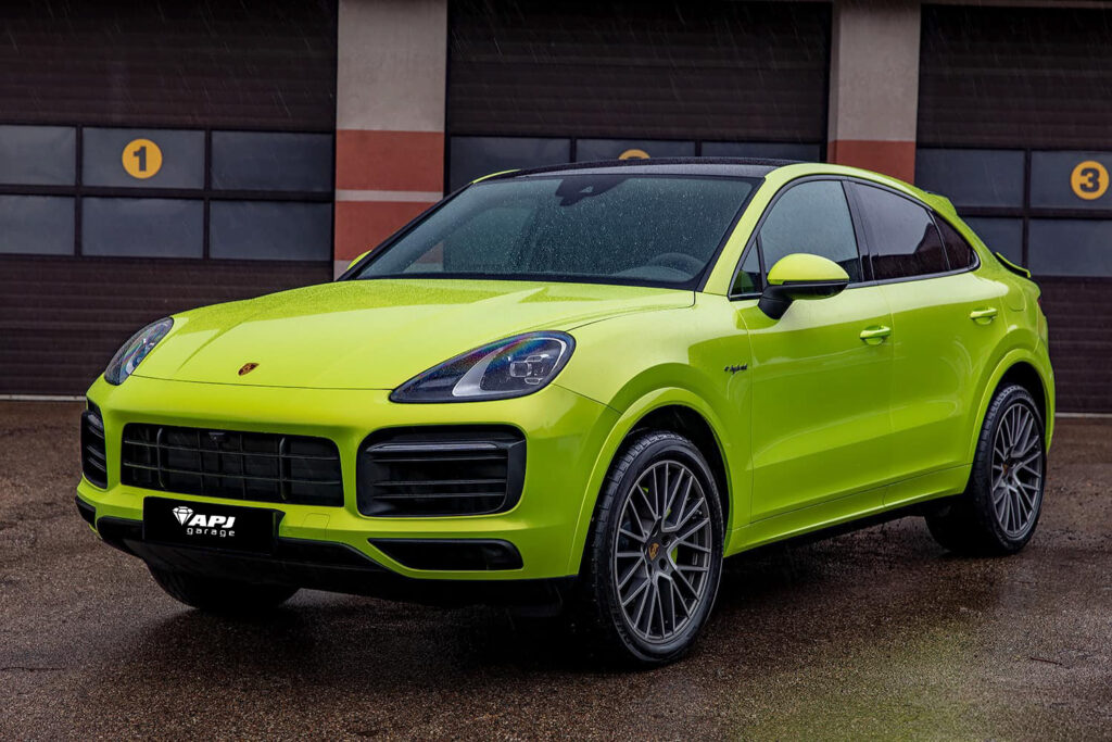 Galeria 39 Porsche Cayenne zmiana koloru i powloka elastomerowa