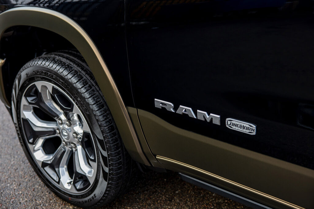 RAM ochronna powloka elastomerowa detal