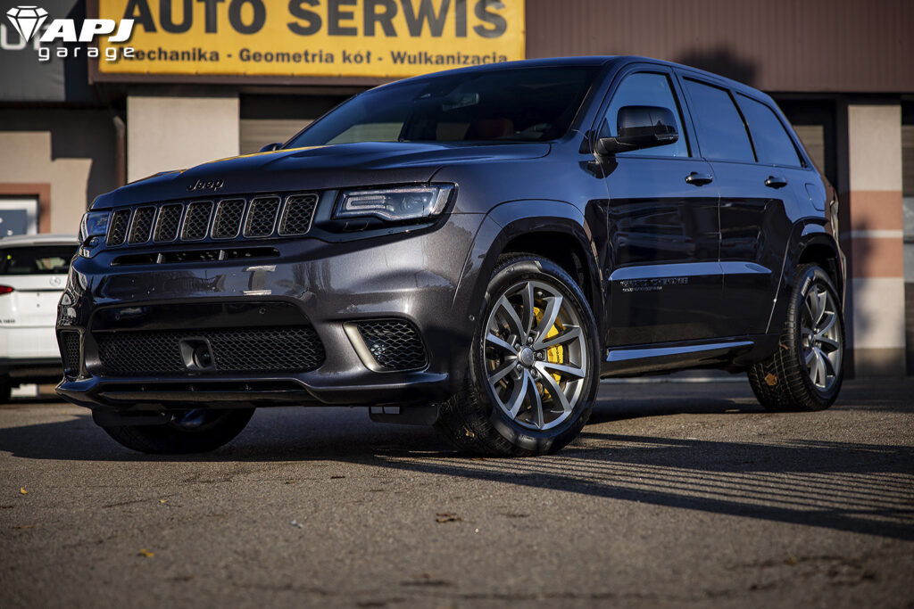 JeepGrandCherokee bok
