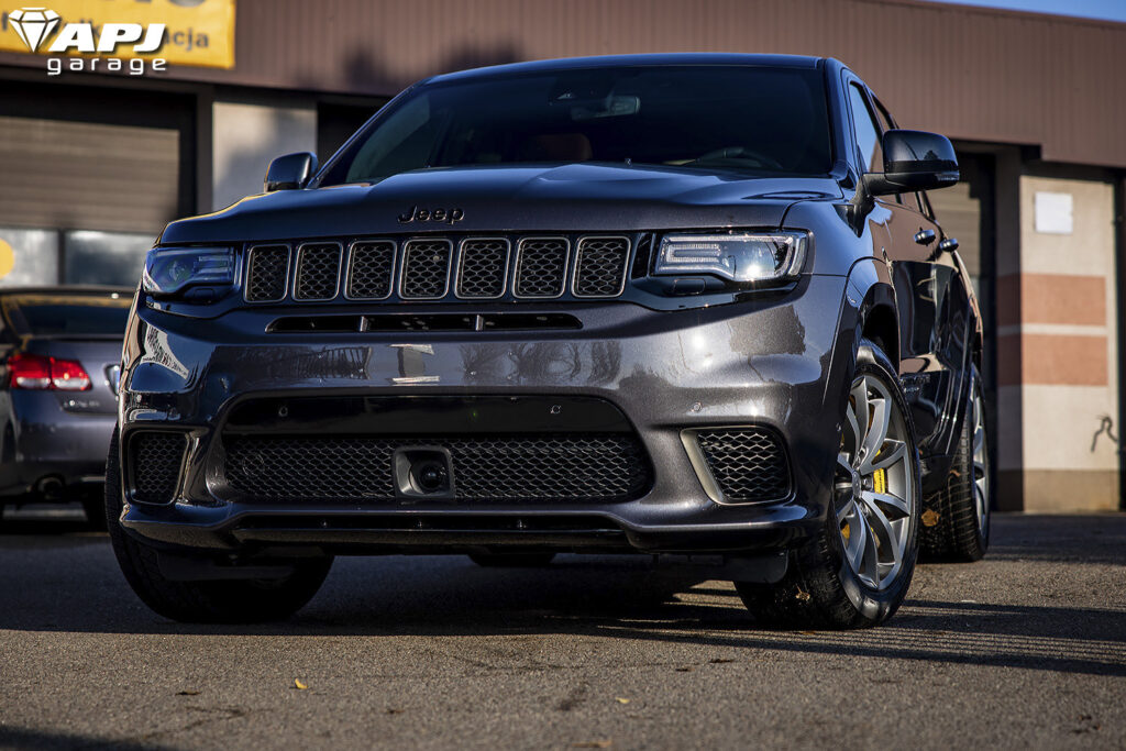 JeepGrandCherokee przod zblizenie