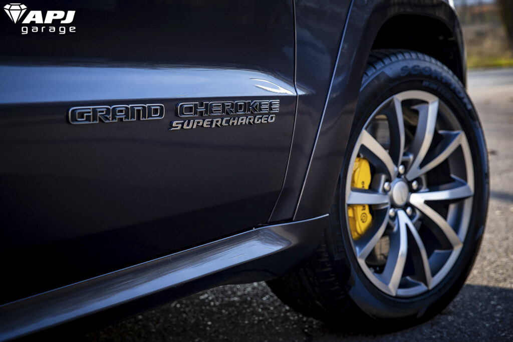 JeepGrandCherokee zblizenie