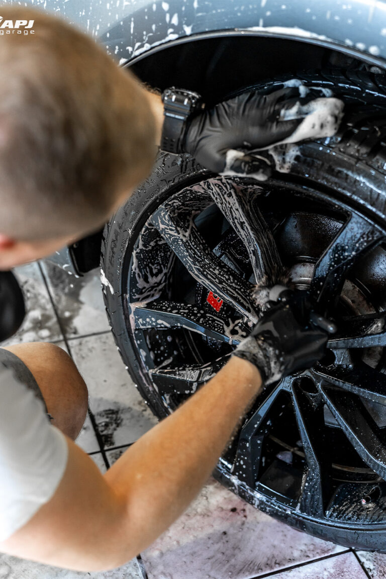 Auto detailing  – co to jest i na czym polega?