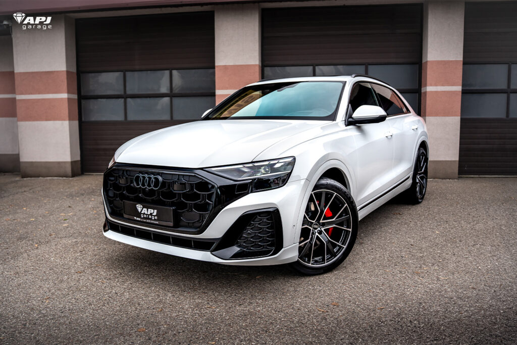 Galeria 12 Audi Q8 zabezpieczenie lakieru folią PPF