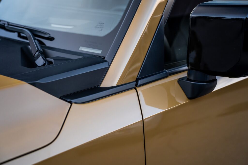 Toyota Land Cruiser pełne oklejenie folią ppf