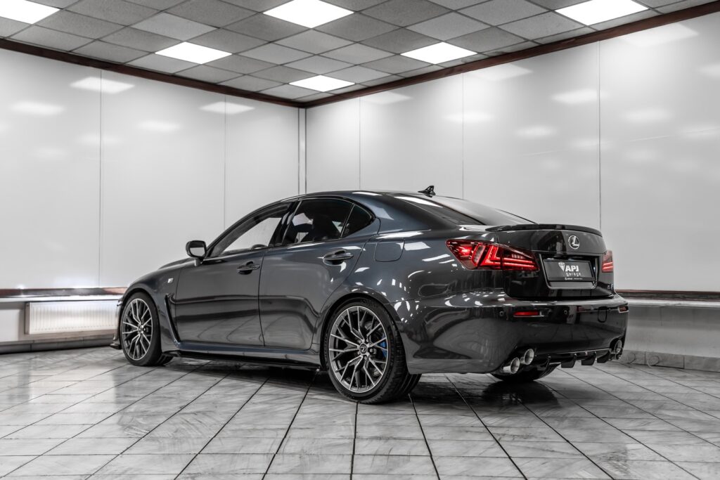 Lexus IS-F lakier zabezpieczony powłoką elastomerową