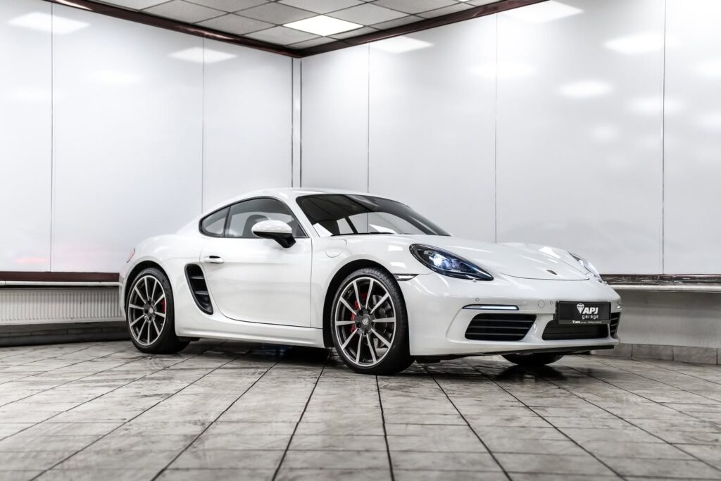 Porsche 718 Cayman oklejenie samochodu folią PPF