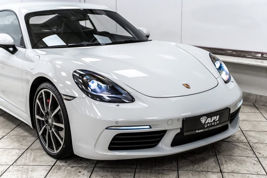 Porsche 718 Cayman oklejenie samochodu folią PPF