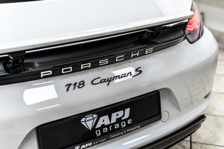Porsche 718 Cayman oklejenie samochodu folią PPF
